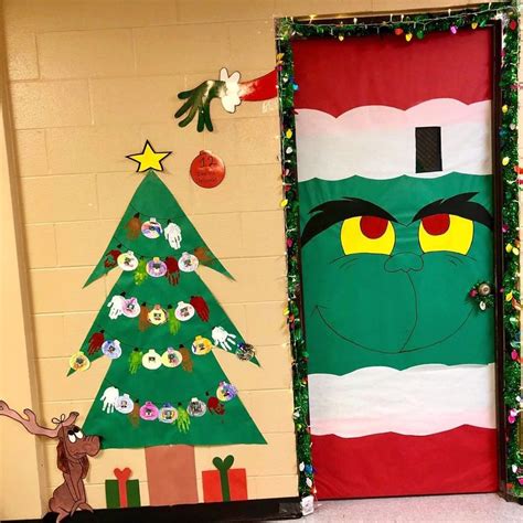 classroom door decorations holiday